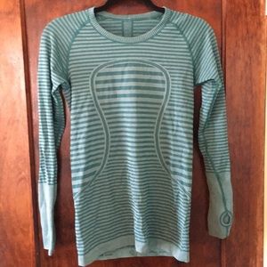 lululemon Swiftly LS size 8 green stripe